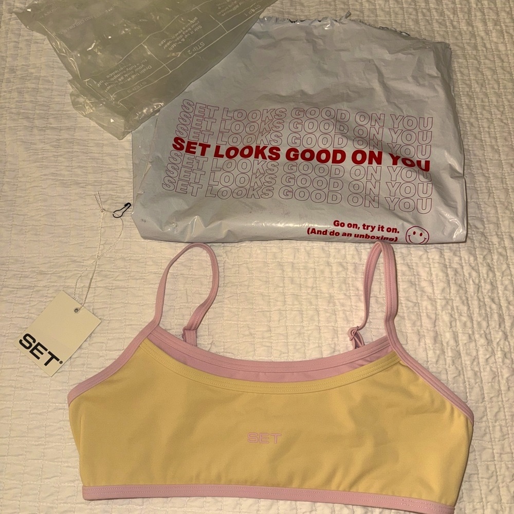 SET Active Taffy Sport Bra. Birthday Drop - Picture 7 of 7